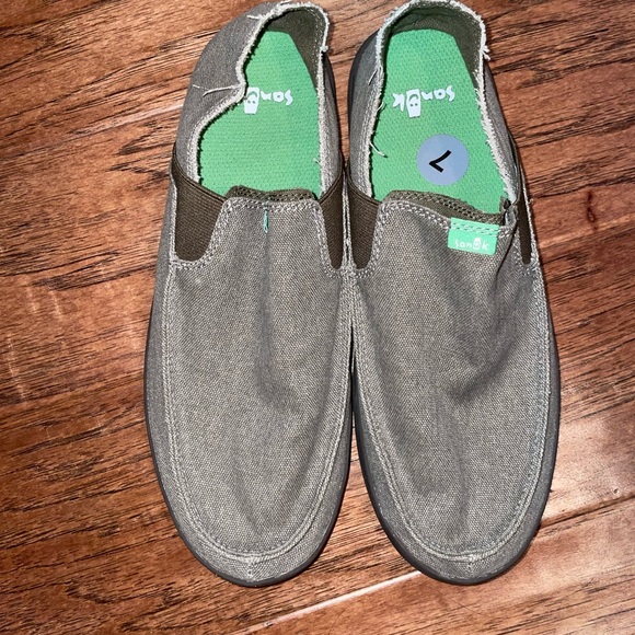 Sanuk Men’s Pick Pocket Slip On Olive Sneaker - 7 - Picture 1 of 7